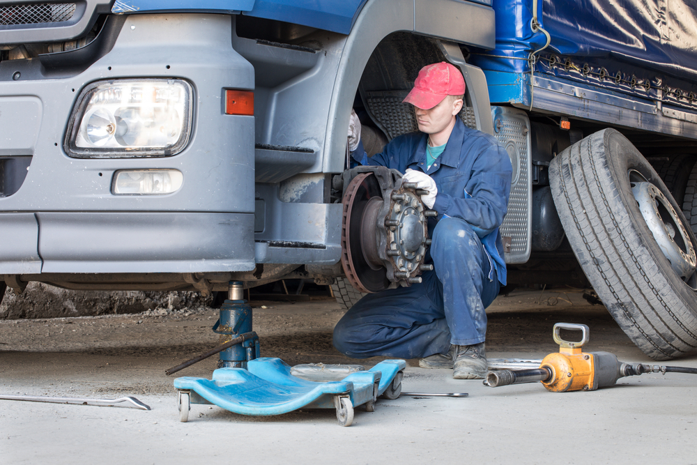 Useful tips for selecting the truck repair shop